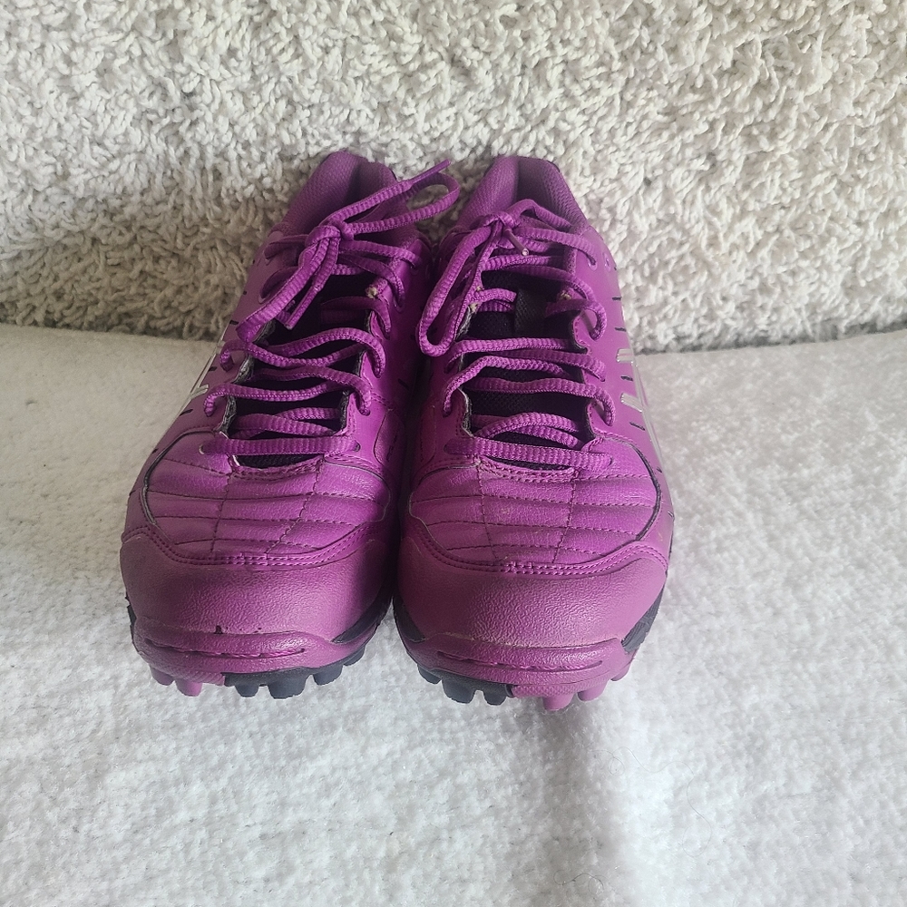 Purple Asics running shoes style P450y - Picture 2 of 10